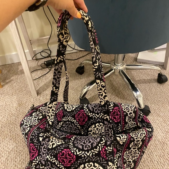 Vera Bradley duffle bag - Picture 2 of 5